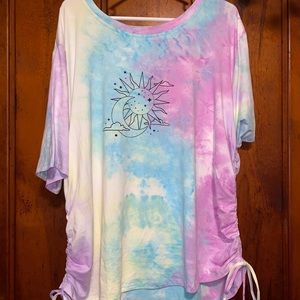 tie-dye moon t’shirt